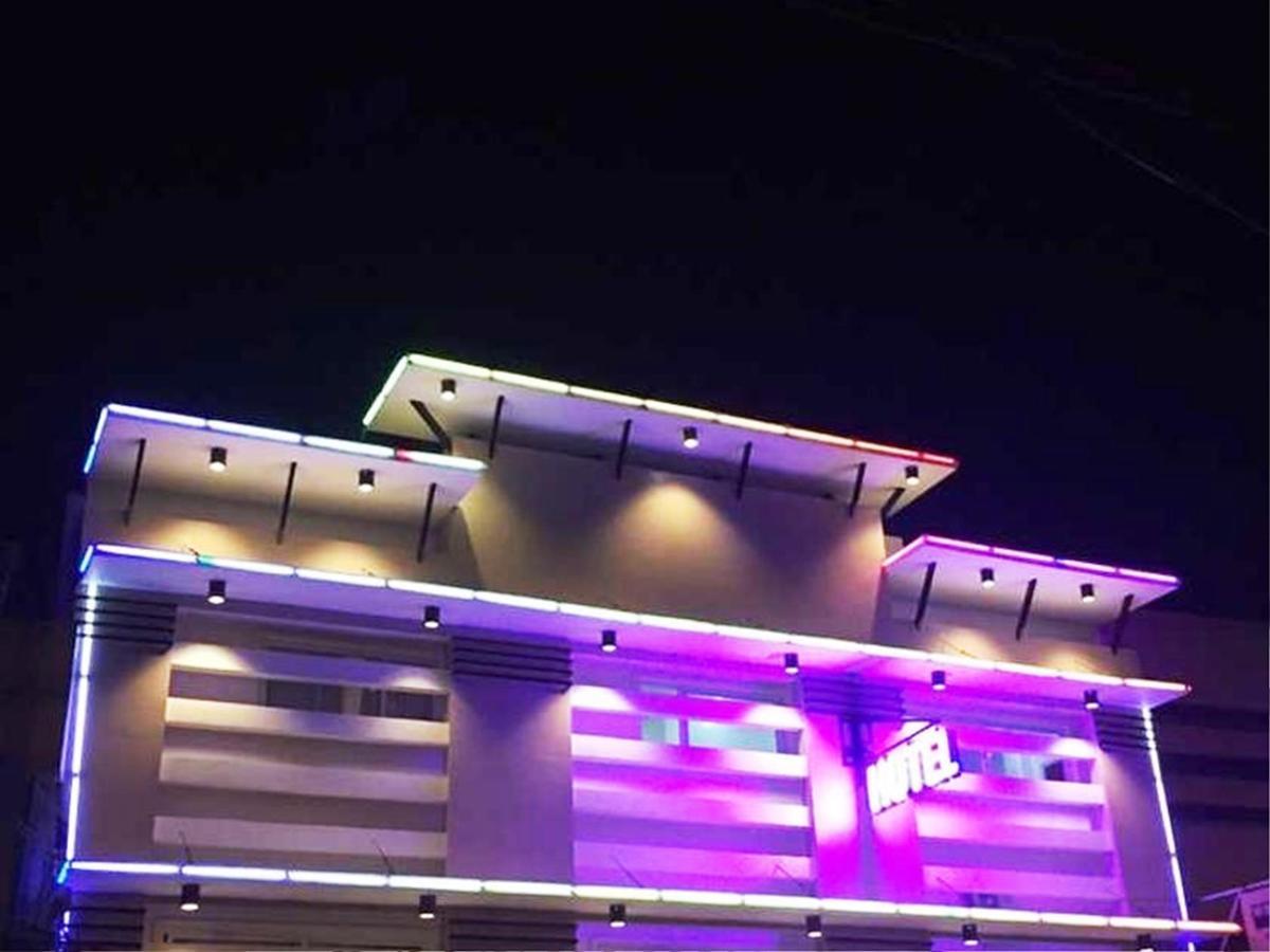 Rainbowland Hotel Olongapo Extérieur photo